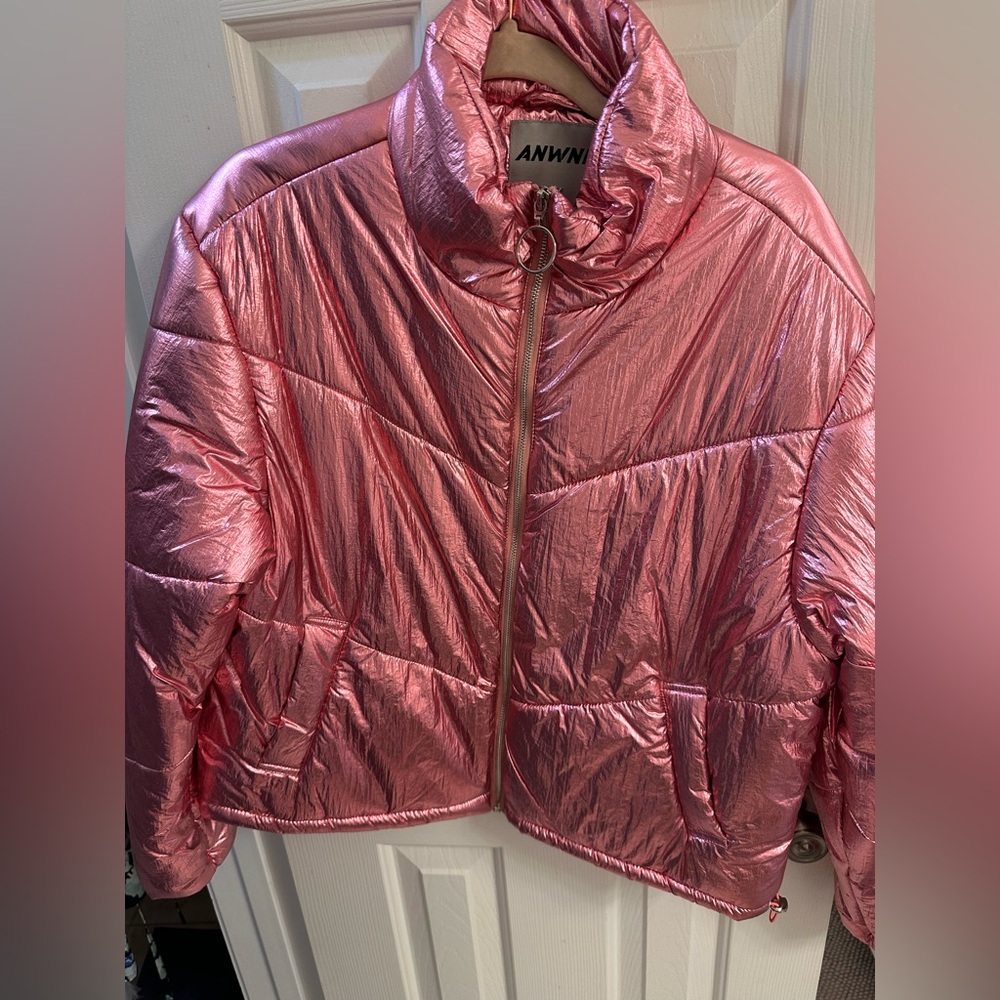 pink metallic puffer
